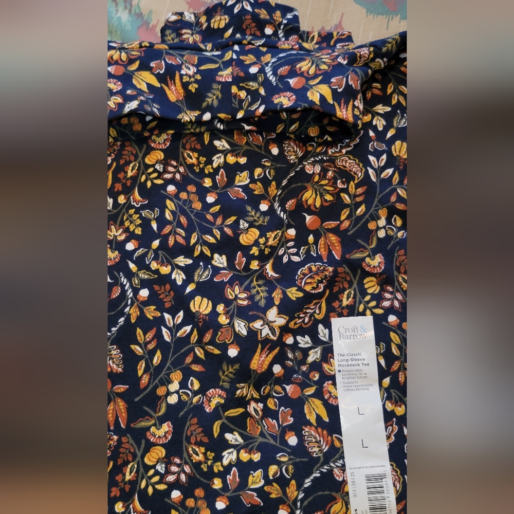 Croft & Barrow L Navy Harvest Acorns Leaves Print mockneck top, long sleeve, NWT